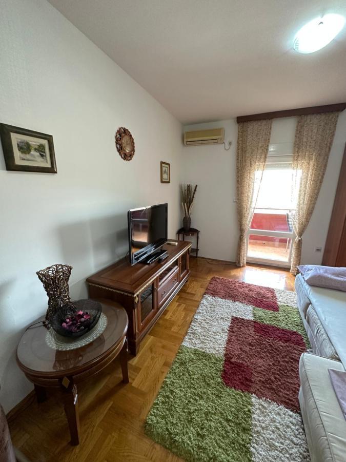 Bella Apartman Podgorica Exterior foto